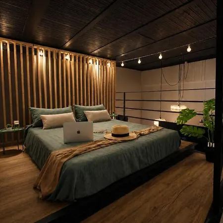 Apartment Urban Loft Maqueda